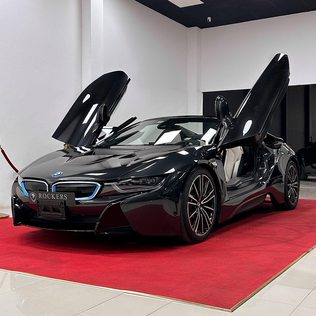 BMW i8